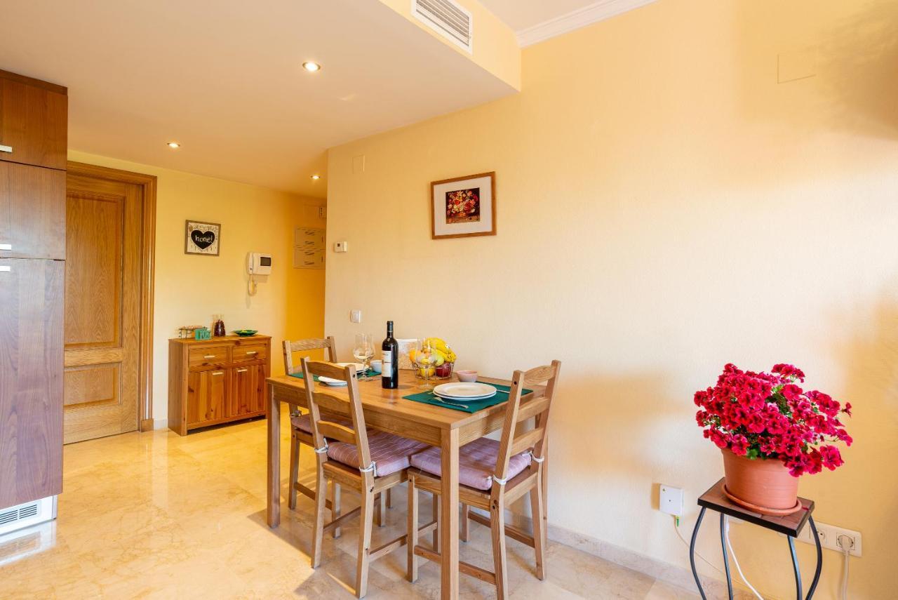 Apartamento Con Parking Puerto Nuevo 8 Malaga Exterior photo